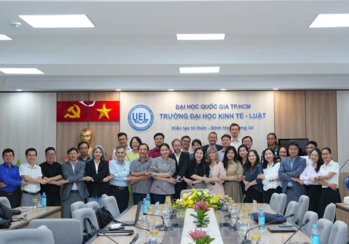 UEL cùng các đối tác châu Âu chia sẻ kinh nghiệm ứng dụng AI trong giảng dạy